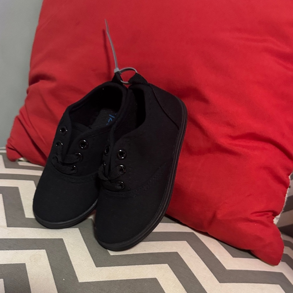 ***2/$15*** Stylish Black Kids Sneakers